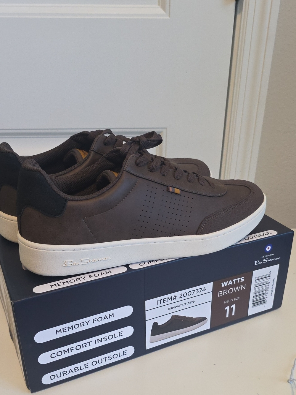 Ben Sherman Brown and White Men's Low-Top Sneakers